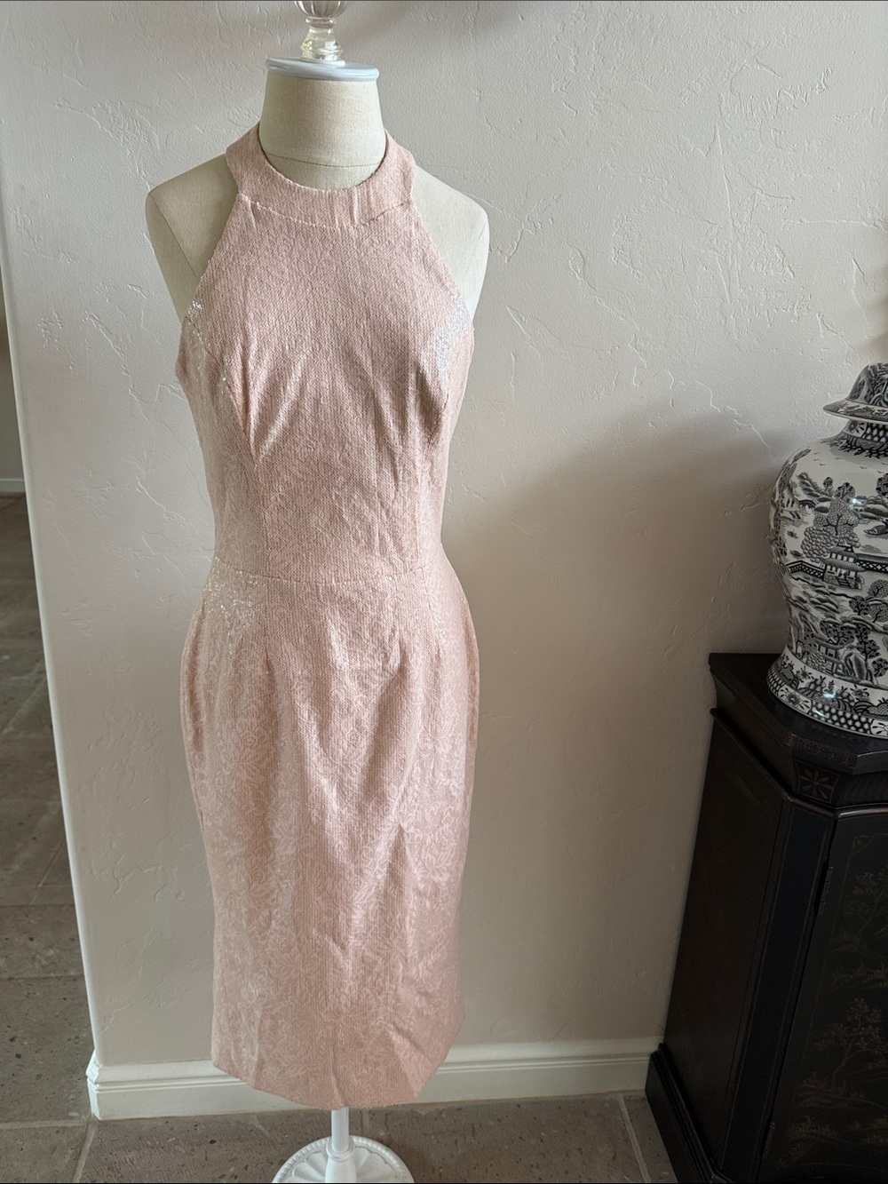 Dress the population pink halter lace sequin dress Large NWT